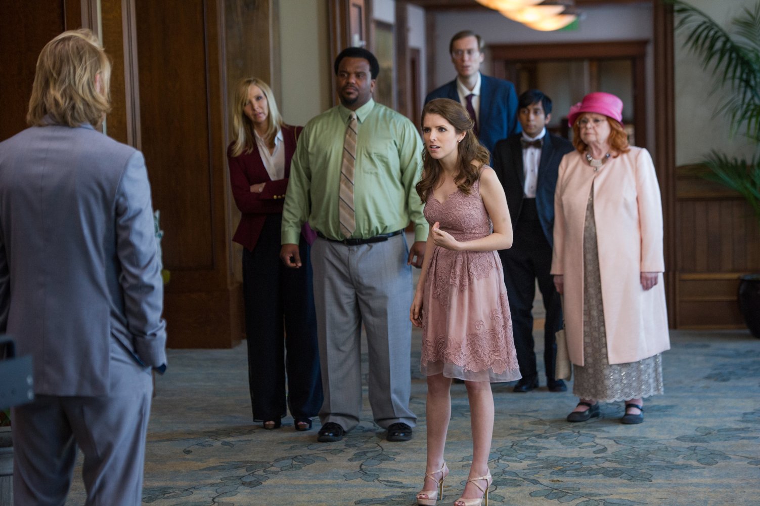 Lisa Kudrow, Anna Kendrick, Stephen Merchant, Craig Robinson, Wyatt Russell, June Squibb, and Tony Revolori in Table 19 (2017)