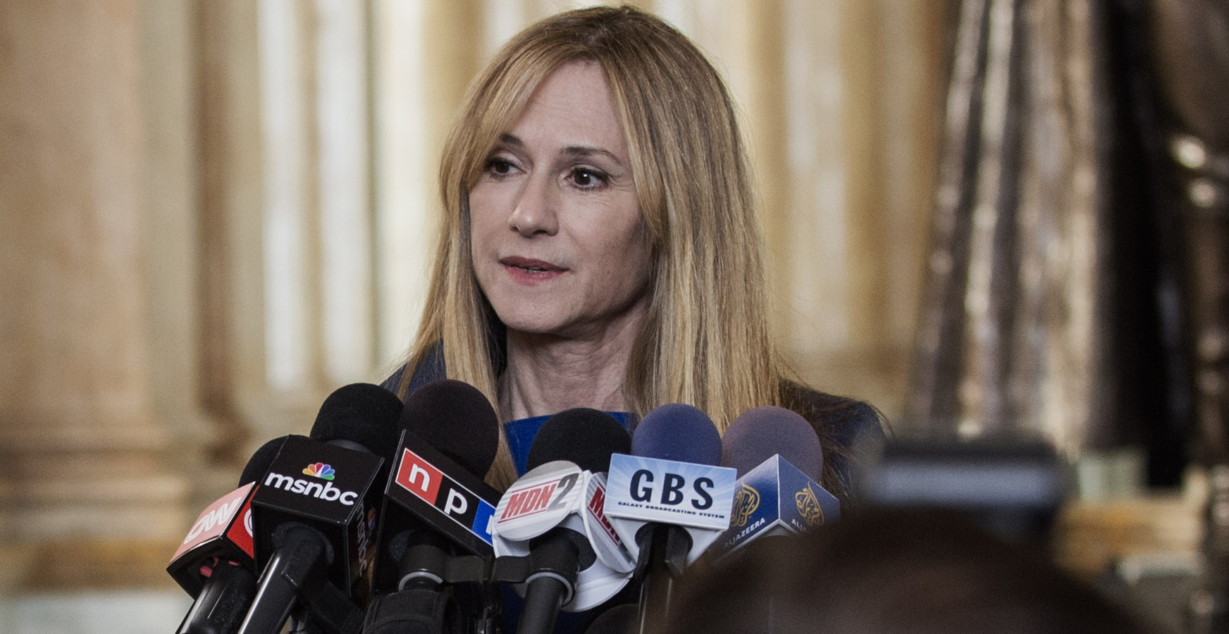 batman-vs-superman-holly-hunter