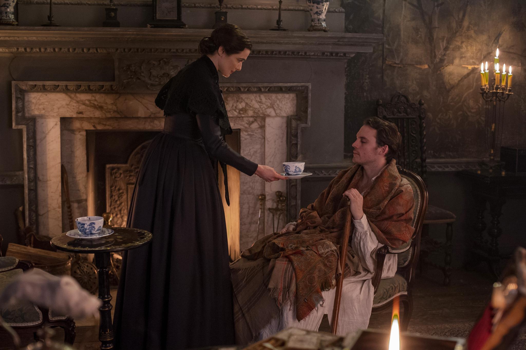 rachel-weisz-and-sam-claflin-in-my-cousin-rachel-2017-large-picture