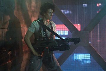 aliens-movie-ripley-sigourney-weaver-gun