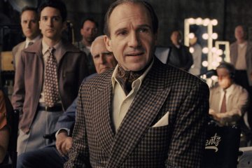 Ralph Fiennes Hail Caesar