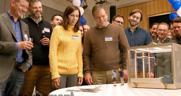 Downsizing (center) Kristen Wiig as Audrey Safranek and Matt Damon as Paul Safranek