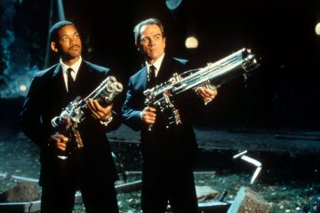 Tommy Lee Jones and Will Smith in Men in Black (1997)