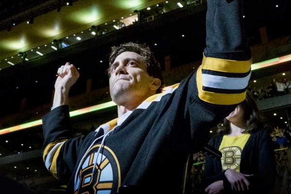 Jake Gyllenhaal Attempts To Muster Courage In ‘Stronger’ [Review]