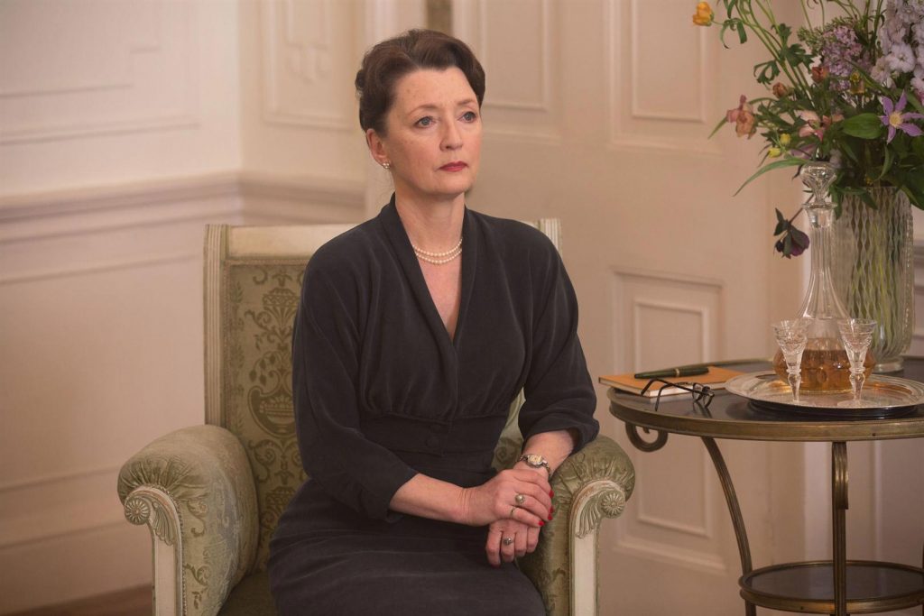 Lesley Manville, Phantom Thread