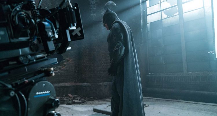 justice-league-ben-affleck-set-photo