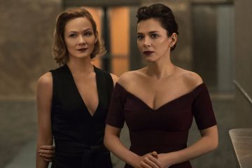 Louisa Krause and Anna Friel in The Girlfriend Experience.
