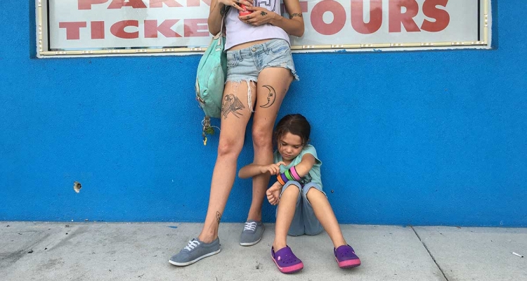 Bria-Vinaite-and-Brooklynn-Kimberly-Prince-in-'The-Florida-Project'