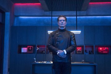 Michael-Shannon-Fahrenheit-451