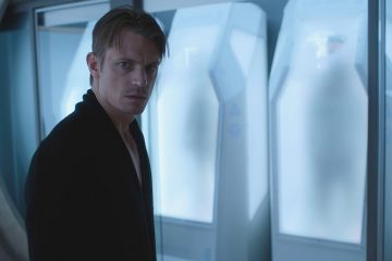 Altered-Carbon-Joel-Kinnaman