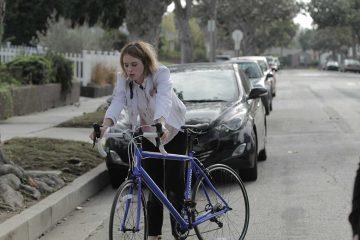 Mackenzie-Davis-IZZY-GETS-THE-F-CK-ACROSS-TOWN