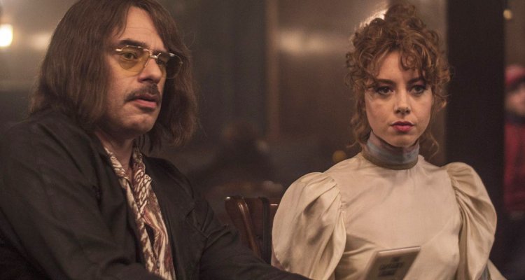 Beverly Luff Linn Aubrey Plaza Jemaine Clement