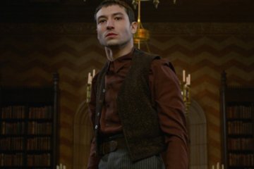 Ezra Miller Fantastic Beasts Crimes of Grindelwald