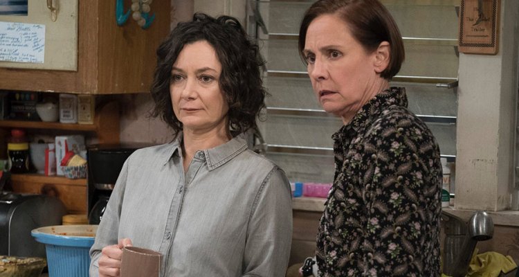 Conners Sara Gilbert Laurie Metcalf