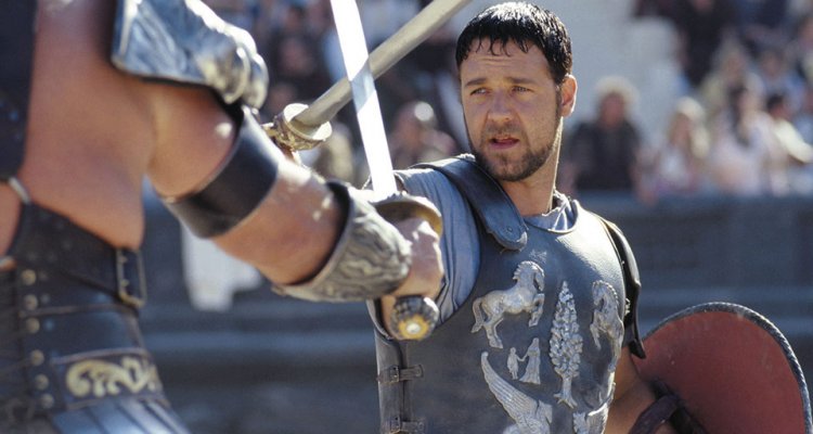 'Gladiator': Russell Crowe Says Original Script For Oscar-Winning Film ...