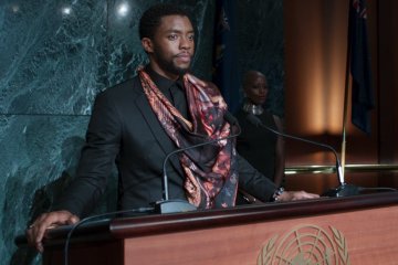 black panther chadwick boseman