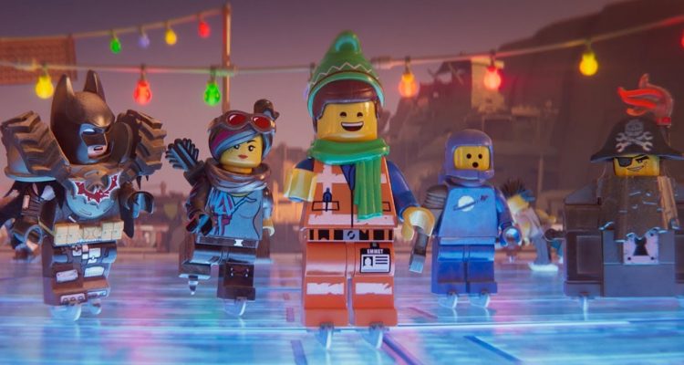 The LEGO Movie 2' Christmas Short Features Some Holiday Cheer & More Funny  Batman Lines