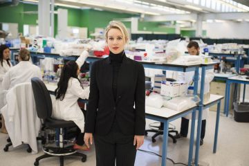 The Inventor: Out for Blood in Silicon Valley," zeroes in on blood-testing startup Theranos and its charismatic young leader Elizabeth Holmes.