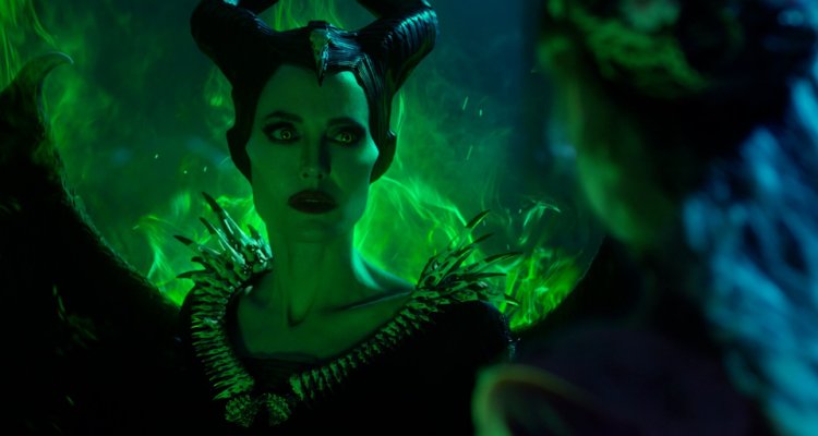 Angelina Jolie is Maleficent and Elle Fanning is Aurora in Disney’s MALEFICENT: MISTRESS OF EVIL.