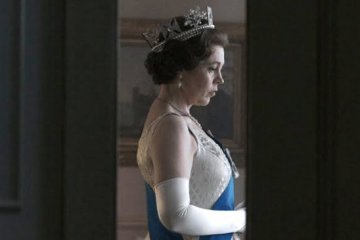 The Crown Olivia Colman Season 3