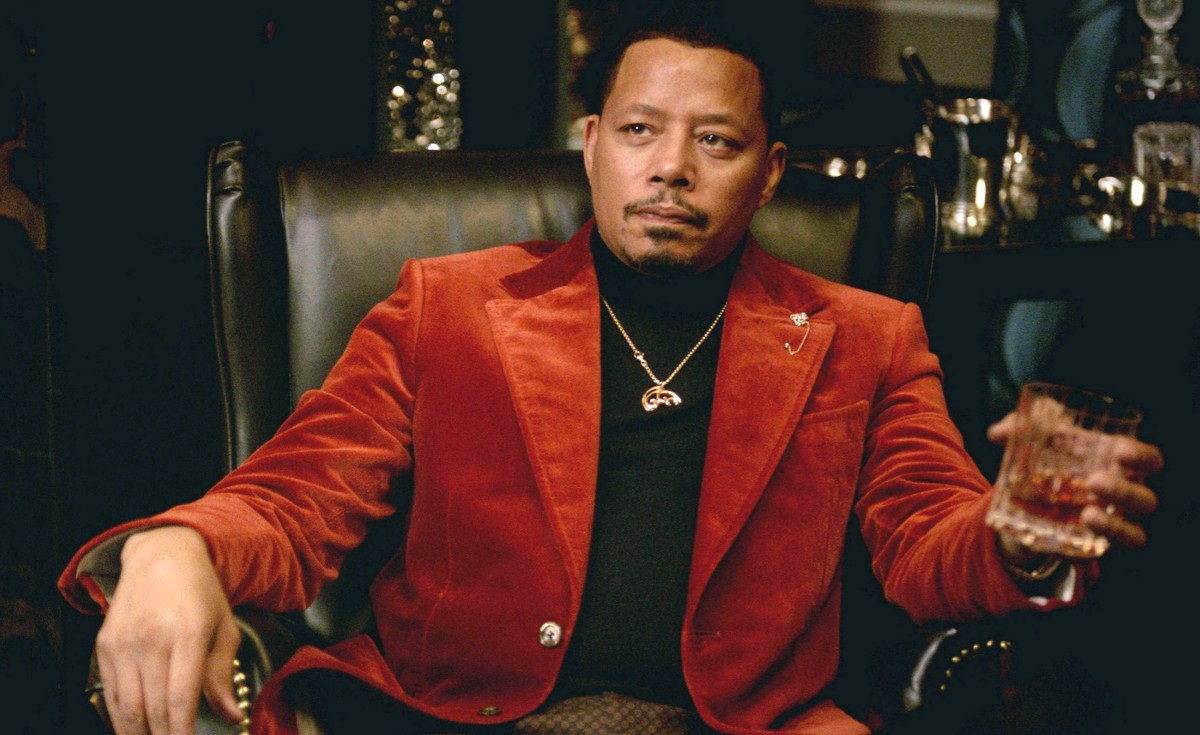 Terrence Howard Talks Gravity in Emmys Red-Carpet Interview