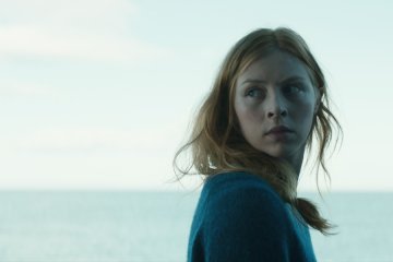 ‘Sea Fever’ is an impressive blend of body horror and monsters from debut filmmaker Neasa Hardiman.