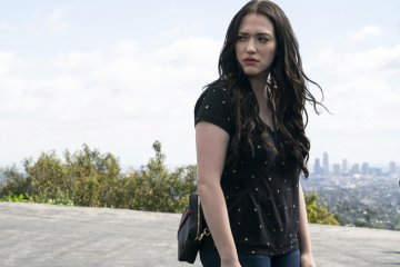 Dollface Hulu Kat Dennings