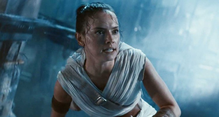 Star Wars' Daisy Ridley talks Rey's Rise of Skywalker ending