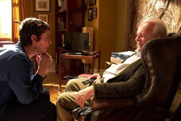 Anthony Hopkins and Olivia Colman in The Father