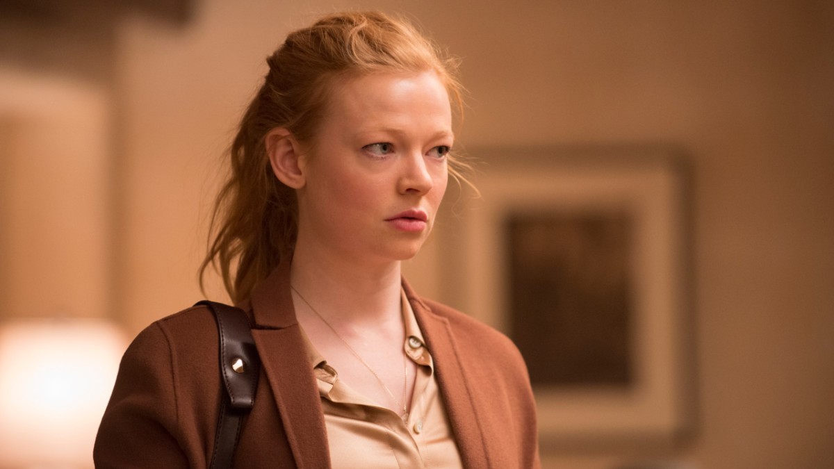 Sarah Snook and Benny Safdie Join 'Pieces of a Woman' From 'White Dog'  Director