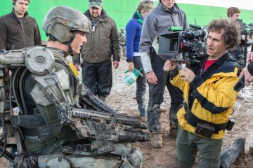 Doug Liman Edge of Tomorrow Tom Cruise