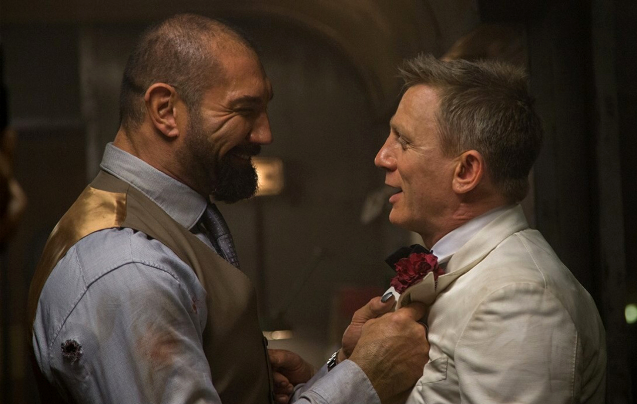 Dave Bautista Reveals A Conversation With Rian Johnson Led To A Role In  'Knives Out 2' – Excited To Work With Daniel Craig Again – THE RONIN