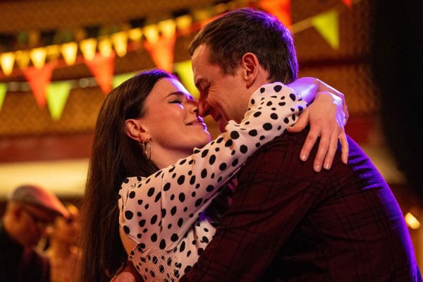 This Way Up Season 2 Aisling Bea s Mental Health Comedic Drama With this-way-up-season-2-aisling-bea-s-mental-health-comedic-drama-with
