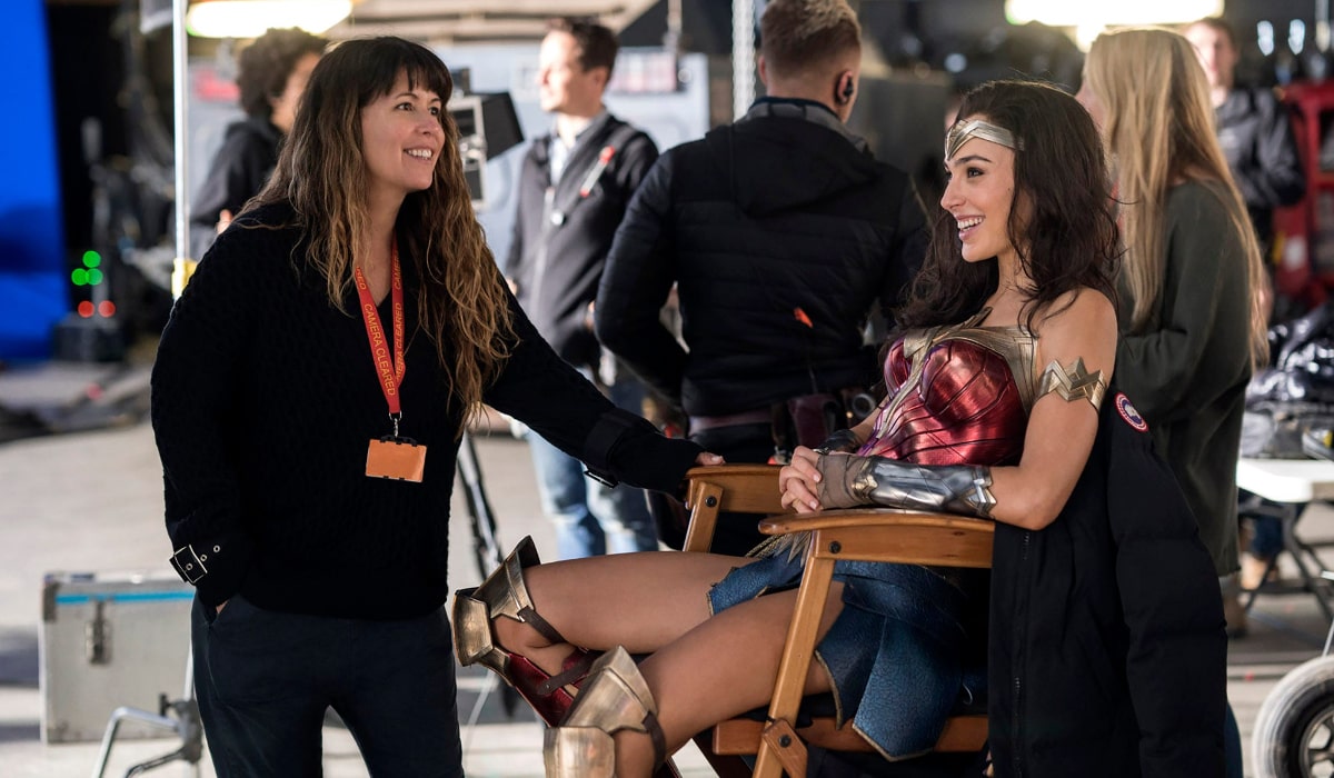 Wonder Woman 3' Is Happening; Patty Jenkins & Gal Gadot Returning –  Deadline