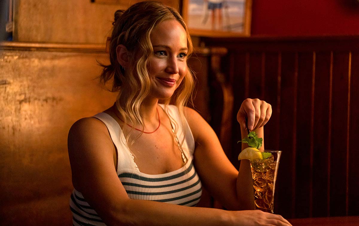 ‘No Hard Feelings’ Review Jennifer Lawrence’s Raunchy, Cringey Comedy