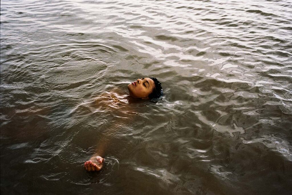 “Bird” Andrea Arnold, Cannes