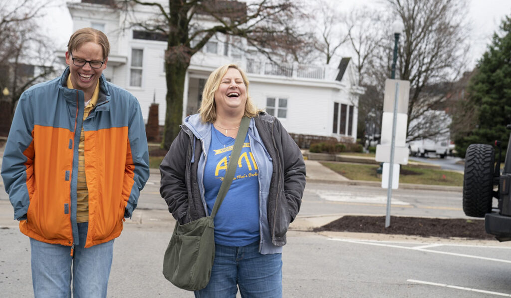 Somebody Somewhere, Bridget Everett, Jeff Hiller