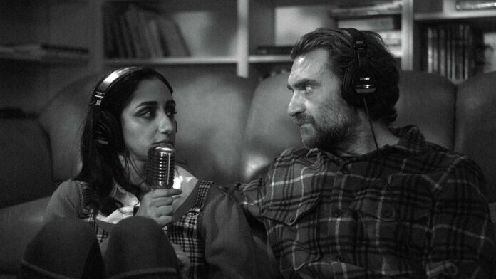 'Didn't Die' Review: Podcasting Meets The Zombie Apocalypse In This Offbeat Indie [Sundance]