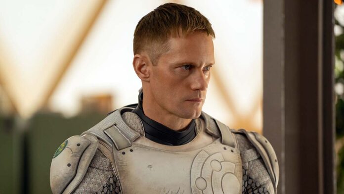 ‘Murderbot’ First Look: Alexander Skarsgård Stars In A Comedic Thriller For Chris & Paul Weitz & Apple [Ned]