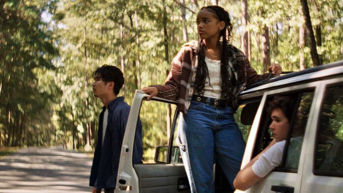 'It Ends' Review: The Kids Are Not Alright In Alex Ullom’s Evocative Existential Horror Debut [SXSW]