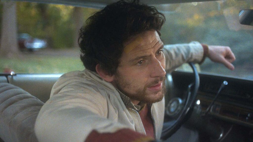 ‘The Mastermind’: First Look Of Josh O’Connor & Alana Haim In Kelly Reichardt’s Cannes Competition Drama [Ned]