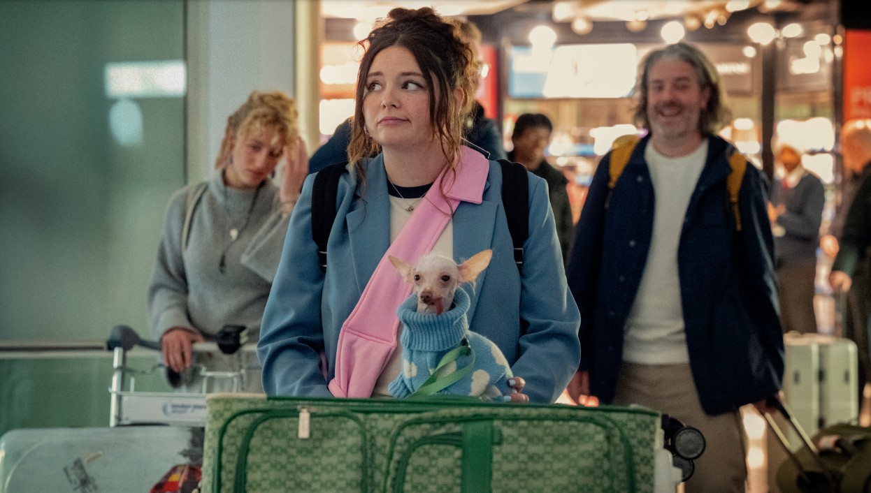 ‘Too Much’ First Look: Lena Dunham’s Ex-Pat Rom-Com Series Debuts July 10 On Netflix