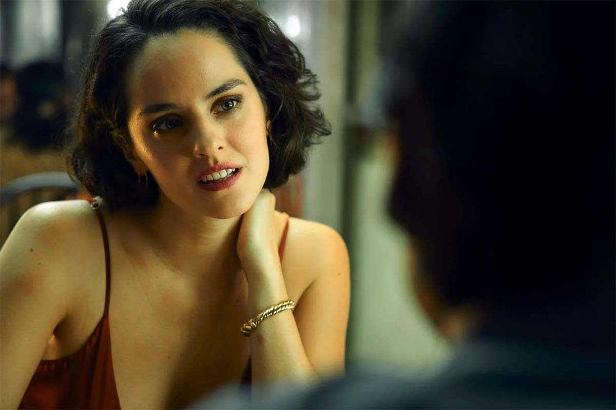 ‘Emmanuelle’ Trailer & Clip: Noémie Merlant, Will Sharpe & Naomi Watts Star In Audrey Diwan’s Erotic Thriller Reboot