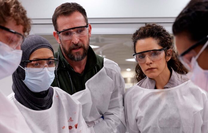 ‘The Pitt’ Season 2 Teaser Trailer: Noah Wylie & The ER Staff Return January 2026
