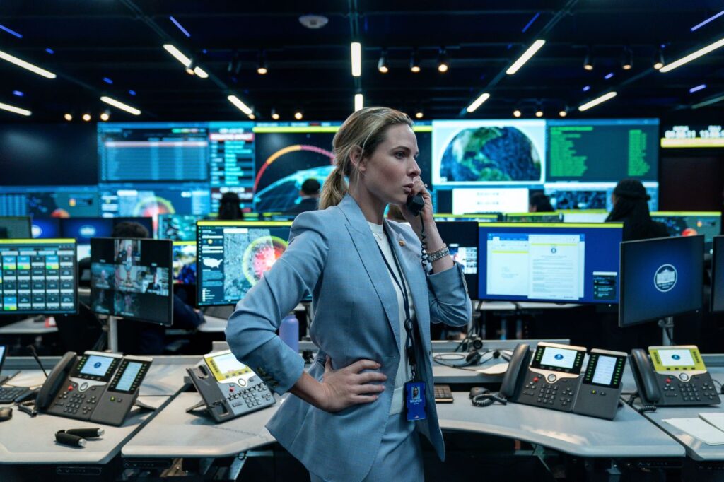 A House of Dynamite, Kathryn Bigelow, Idris Elba, Rebecca Ferguson
