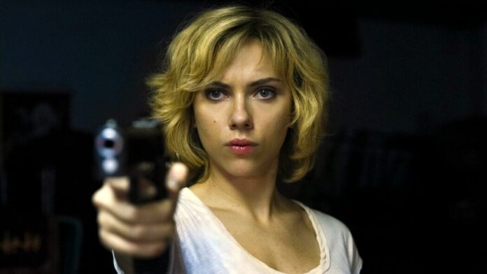Featherwood, Scarlett Johansson, Andrea Arnold