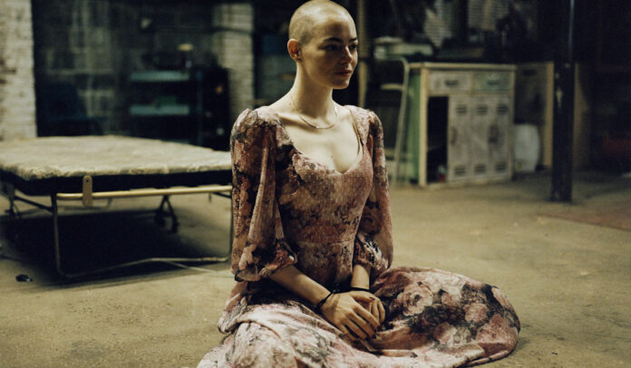 Emma Stone, Bulgonia