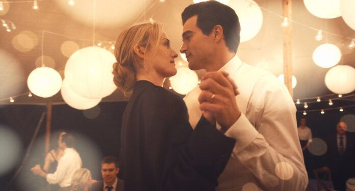 Love Story John F Kennedy Jr & Carolyn Bessette