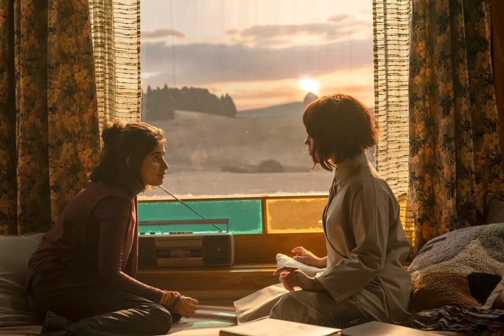 ‘Klara And The Sun’ First Look: Taika Waititi Says Jenna Ortega & Amy Adams Drama May Be His “Most Dramatic Film” Yet