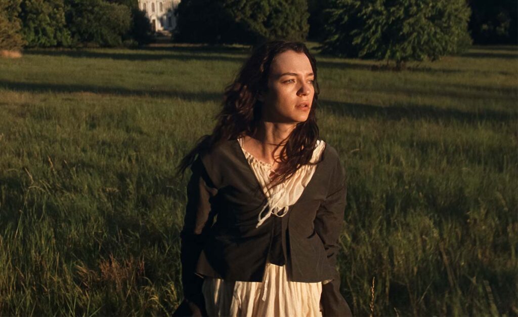 ‘Sense And Sensibility’ Trailer: Daisy Edgar-Jones & Esmé Creed-Miles Lead Focus Features’ New Jane Austen Adaptation This October